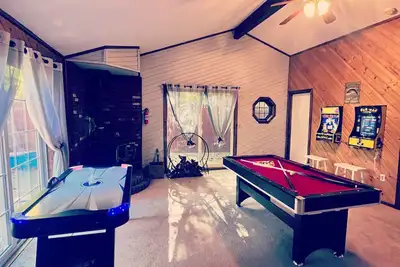 Image de Brand new Game Room - Pocono Lakeaway!