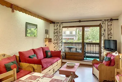 Image de Charmant 2 pièces au centre de Combloux avec balcon, parking et proche ski bus