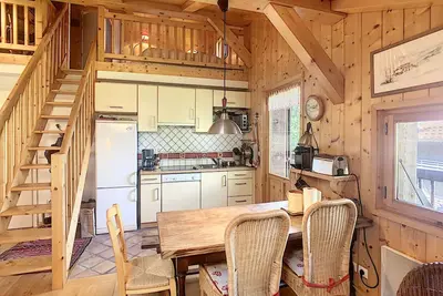 Image de Appartement cosy avec mezzanine, au pied des pistes Ă Combloux, parking inclus