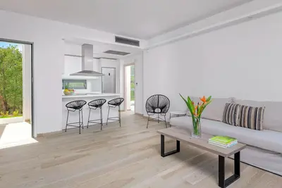 Image de Villa Exécutive à Rhodes | Villa Akrotiri | Superbes vues sur la mer | 3 chambres | Lindos