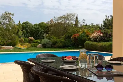 Image de Villas superieures Aphrodite Hills | Villa Superieure 0381 | Climatisation | 2 chambres | Paphos