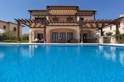 Image de Collection Mythos d'Aphrodite Hills | Villa Iris | Piscine privee | Vue sur la mer | 5 chambres | Pa