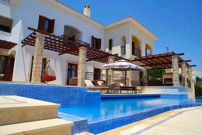 Image de Villas Elite Aphrodite Hills | Villa Superieure Elite 0264 | Piscine privee | 5 chambres | Paphos