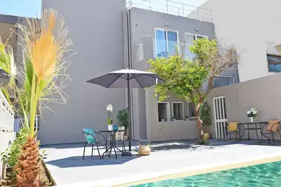 Villa Misir with Pool - 500m to the Beach (Apt. Dimitris)