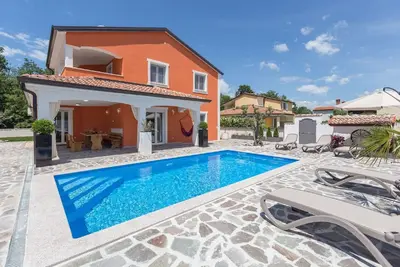Image de Maison de vacances Kaldanija pour 1 - 8 personnes avec 4 chambres à coucher - Maison de vacances
