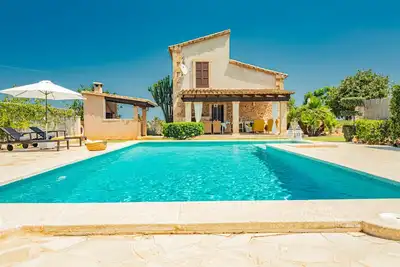Carritx Finca pour 6 personnes à Can Picafort avec piscine, jardin et WiFi