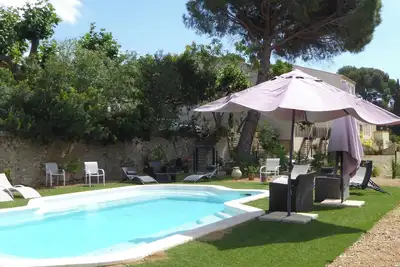 Image de Divine Etoile Gîte vignoble domaine de l herbe sainte proche Canal du Midi