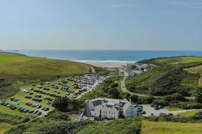 Image de 10 The Whitehouse -  a superb apartment with a sea view balcony found in an exclusive development ov