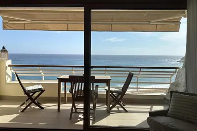 Image de Apartment Sea Views On The Beach 4