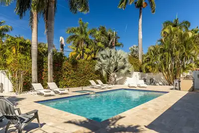 Image de Private Pool House 1mile from beach