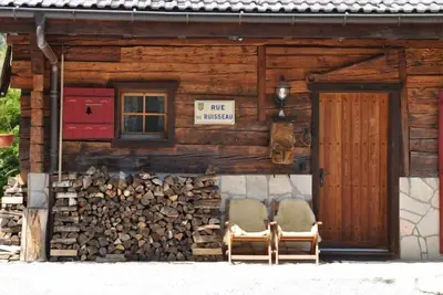Image de Chalet de Charme en Valais Suisse