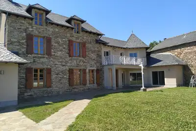 Image de Maison alliant ancien et moderne en Aveyron