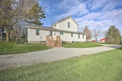 Image de 'Rise and Shine Farm' in Goshen w/ Bbq & Fire Pit!