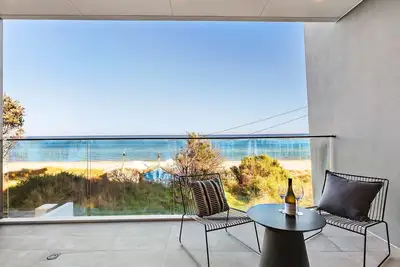 Image de Beachside Lane | Luxury On the Beach with Views