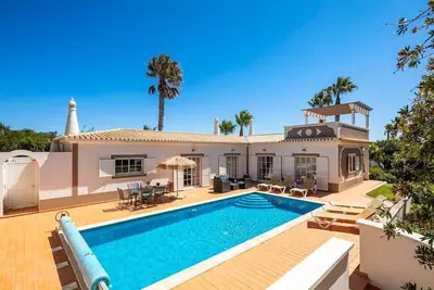Image de Nº48 Golfe Santo Antonio - 3 bedroom villa with pool