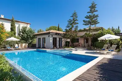 Image de Villas superieures Aphrodite Hills | Villa Superieure 0401 | Climatisation | 3 chambres | Paphos