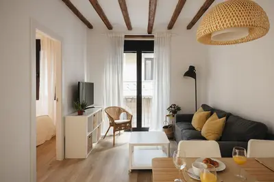 Image de Brand new flat in the Center, Plaça Universitat, Exterior, 2 bedrooms, wifi