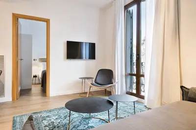 Image de Vale Suite 202 - 2 bedroom flat with balcony