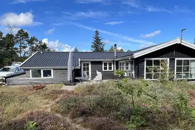 Image de 4 bedroom accommodation in Skagen