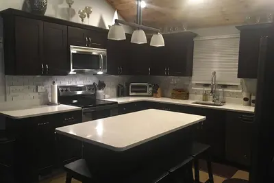 Image de Win-win! Relax at our place or relax at the lake