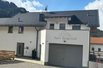 Image de Apart Bergkristall - apartment max. 4 adults + 1 child 3 years, 2 separate bedrooms, terrace