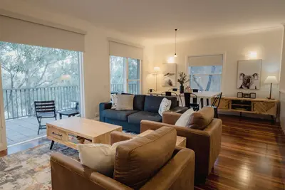 Image de Cypress Lakes resort-making your stay easy & clean. We love our guests!