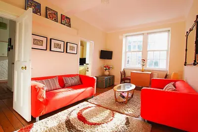 Image de Bright Flat with Workspace in New Town