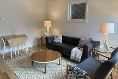 Image de The Red House 3 Bdrm Walker’s Paradise