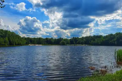 Image de Lakefront, Pets, Boats, Deck, Turf, Sandbox, Firepit, Games, Poconos, PoolTable