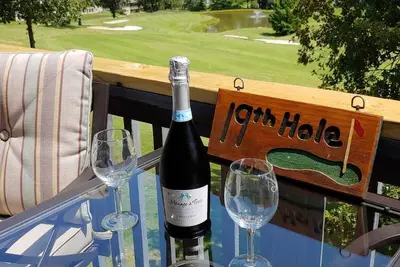 Image de 2 Bedroom 2 bath Condo located in a Gated Golf Community. Amazing course views!