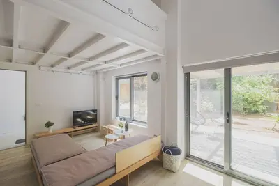 Image de Hidden Gem in city Center, steps to Venetian Town