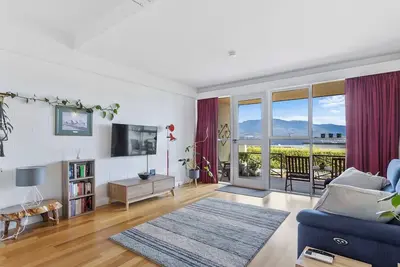 Image de Eastern Shore Escape Panoramic Modern Comforts