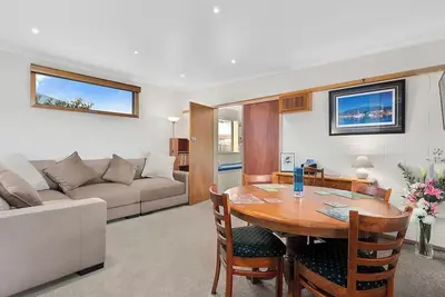 Image de Forty South Cottage A Secluded Waterside Getaway