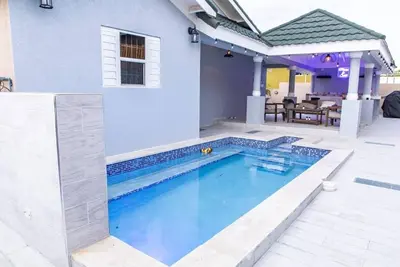 Image de Your Island getaway in Jamaica. <br>Come and have a taste of Paradise & the culture