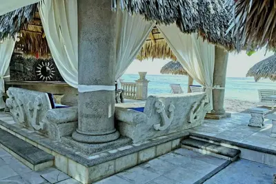 Image de Private Beach House