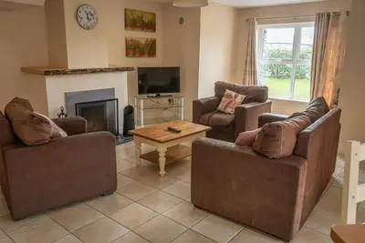 Image de House 3 Dingle Manor Remarkable 3-Bed House