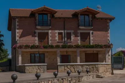 Image de 4* rural houses with garden and all comforts