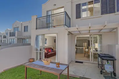 Image de Tairua Waterfront Retreat - Tairua Apartment