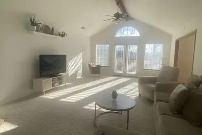 Image de Star gaze 7 minutes from bass lake & 14 miles from the Yosemite entrance.