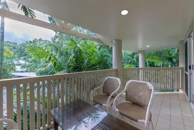 1 Bedroom Fully Self Contained Townhouse in Port Douglas!