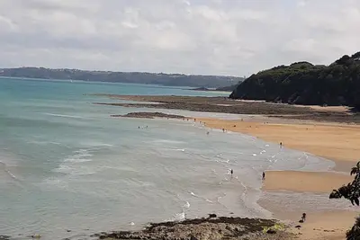 Image de maison plain-pied 600 m plage