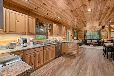Image de Beside Still Water 1 - 2 Bedrooms, 2 Baths, Sleeps 6 by RedAwning