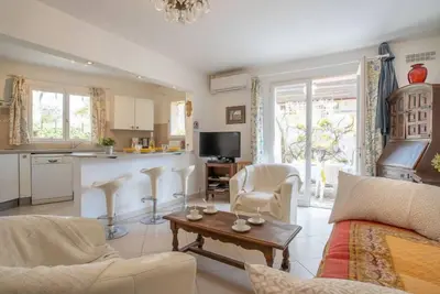 Image de Les Cyprès by Interhome