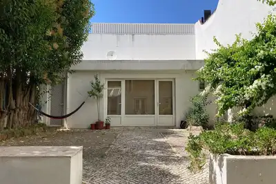 Image de 3 bedroom apartment with courtyard in Praça das Flores