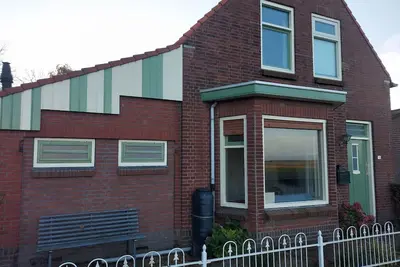 Image de Authentic dike house Nieuw Vliet