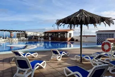 Image de ⭐Sunrise Paradise at Amarilla Golf, Remote Work, Terrace and Swimming Pool⭐