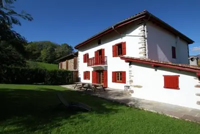Image de Typical Basque house renovated - Saint-Etienne-de-Baigorry