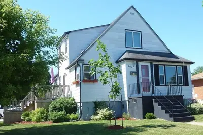 Image de Lincoln's Red Door -  Huge 4 Br/2 Ba private Apt