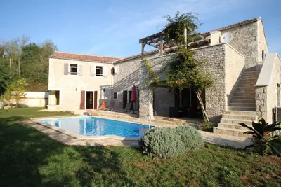 Image de Villa de luxe avec la piscine Skrapi, Sredisnja Istra (K-7524)