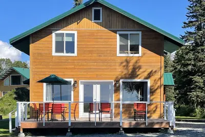 Image de 'Alaskan Cabin'  Waterfront/Sunset Views